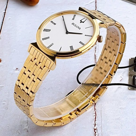 Amazon.com: Bulova Men Bulova Gold Tone 38mm Watch